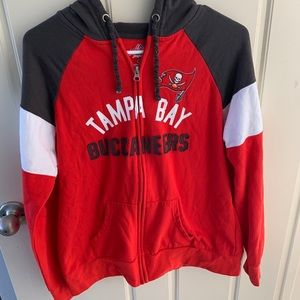Tampa Bay buccaneers zip up sweatshirt